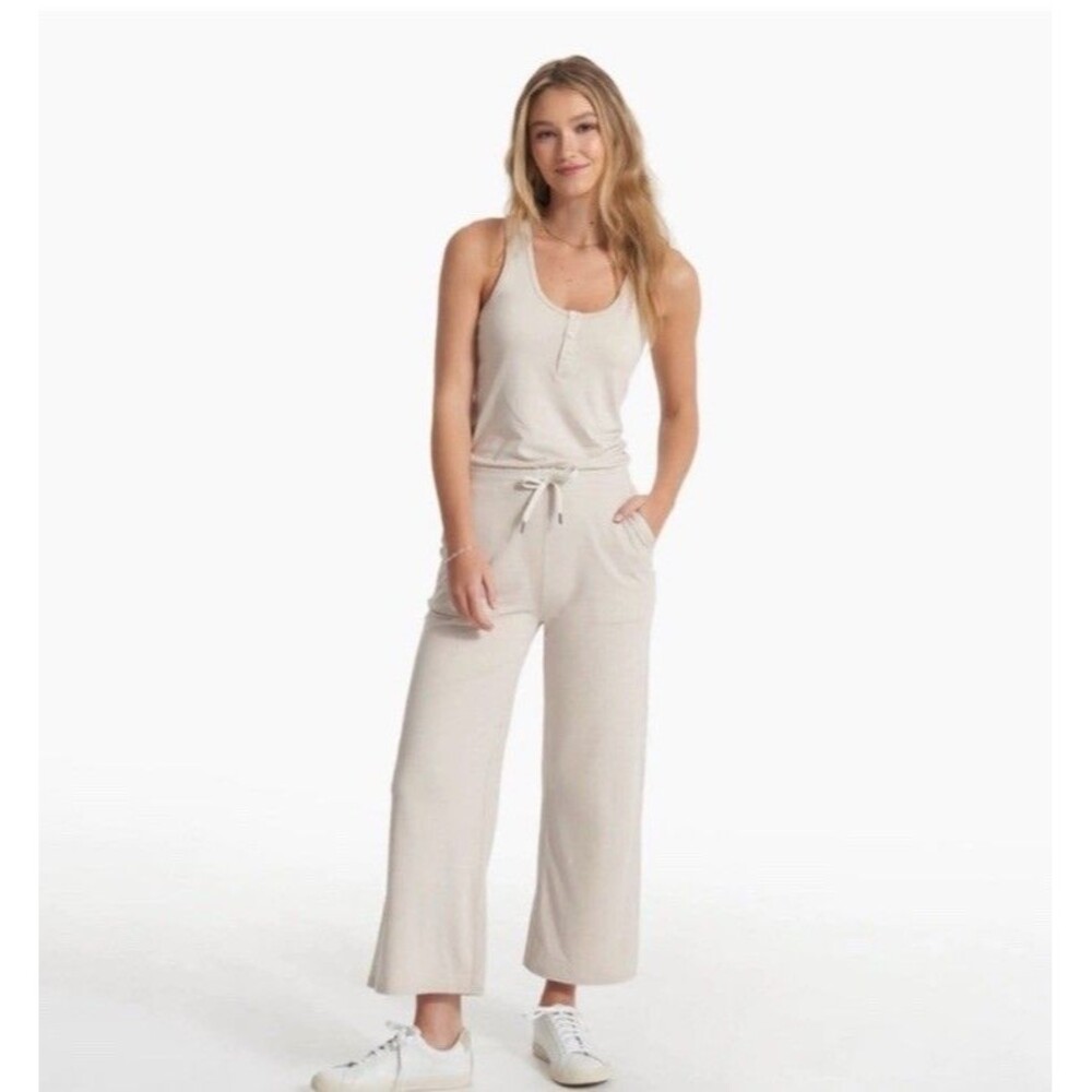 Vuori Jumpsuit Womens Size Large Falls Suede Comfort Off White Cream One Piece